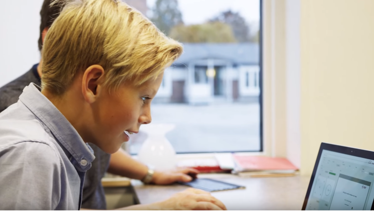 L’entreprise suédoise Optolexia aide les écoles à détecter à un stade précoce la dyslexie chez les élèves grâce à l’apprentissage automatique sur le cloud.