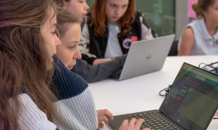 kinderen met computers