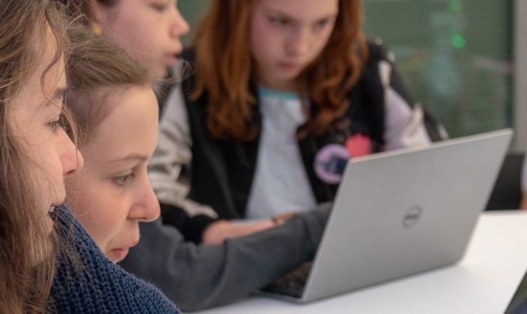 kinderen met computers