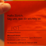 red post.-it IOT