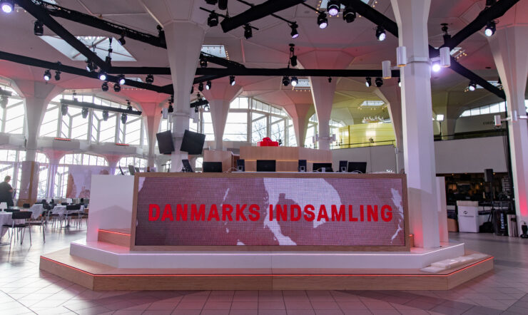 Microsoft Surface supporting Danmarks Indsamling 2025
